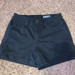 Aero midi jean shorts
